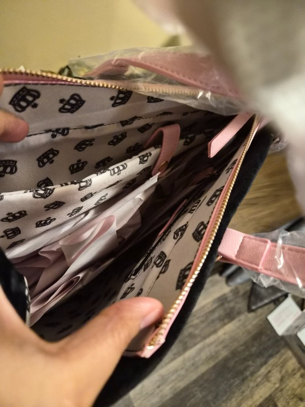 JUICY TOTE - Picture 7 of 7